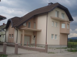 9v 